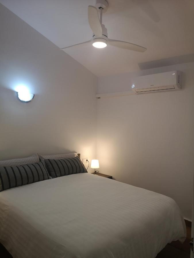 Toni'S Apartament Menorca Cala' en Bosch Bagian luar foto